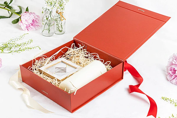 Luxury Rigid Magnetic Closure Gift Box With Dual Ribbons