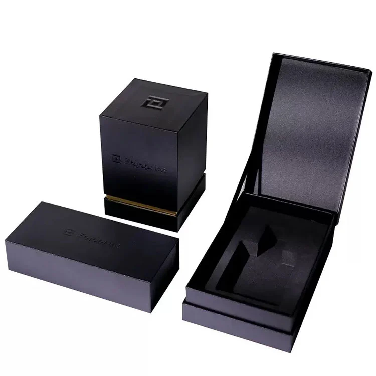 Luxe zwarte rigide cadeaubak met Eva Insert